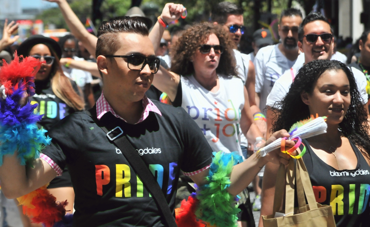 ./San_Francisco_Pride_Parade_20140629_132136_C14_7440.jpg