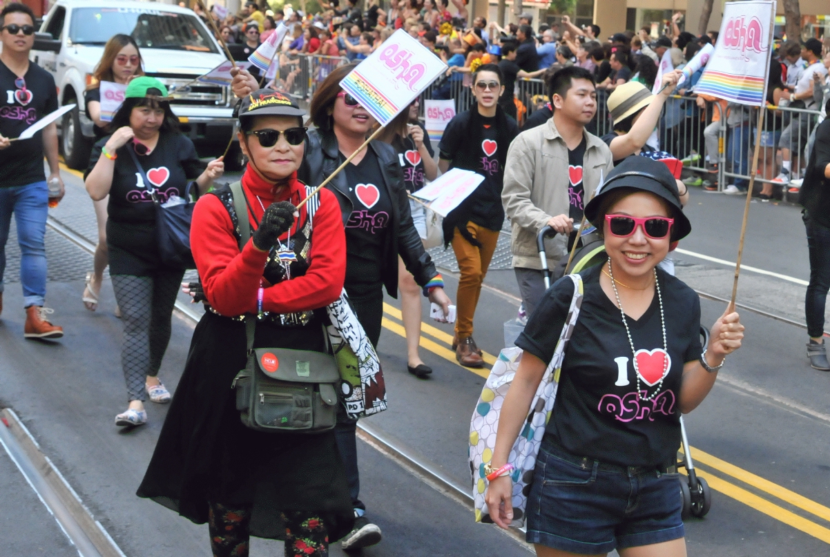 ./San_Francisco_Pride_Parade_20140629_114109_C14_6307.jpg