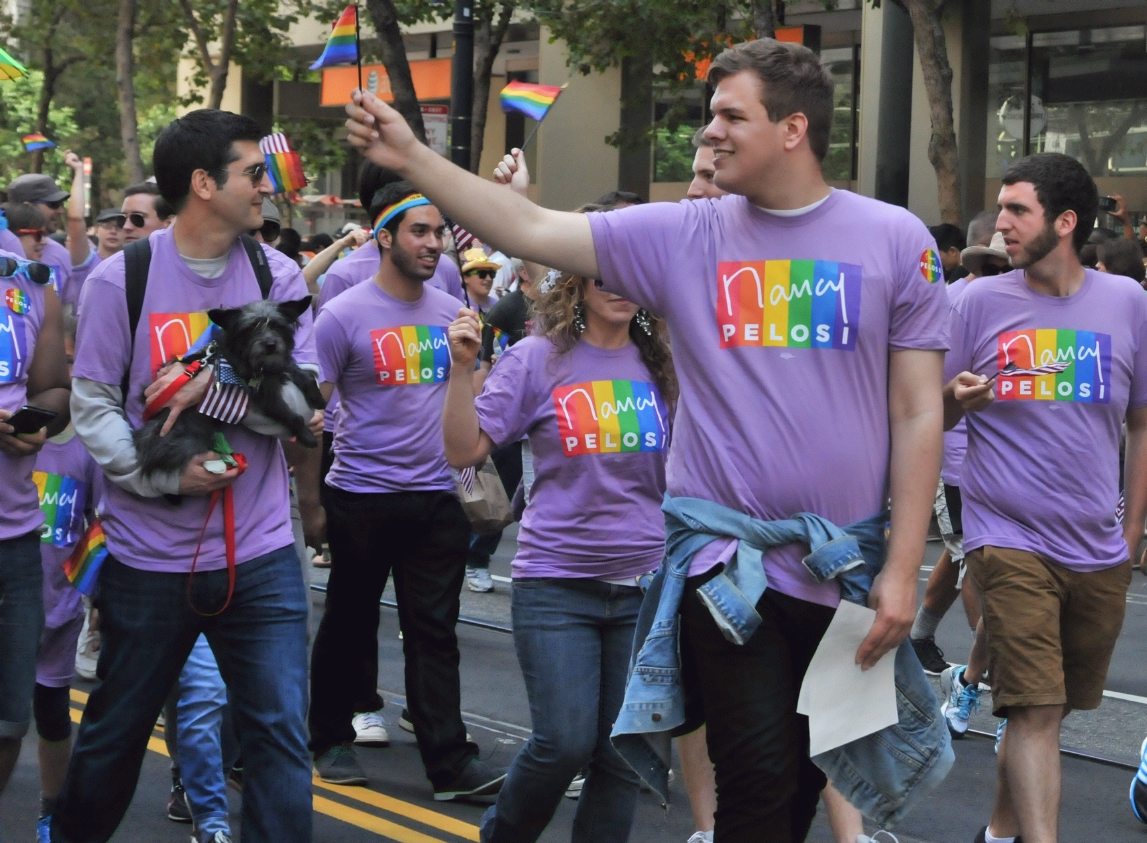 ./San_Francisco_Pride_Parade_20140629_110357_C14_5918.jpg