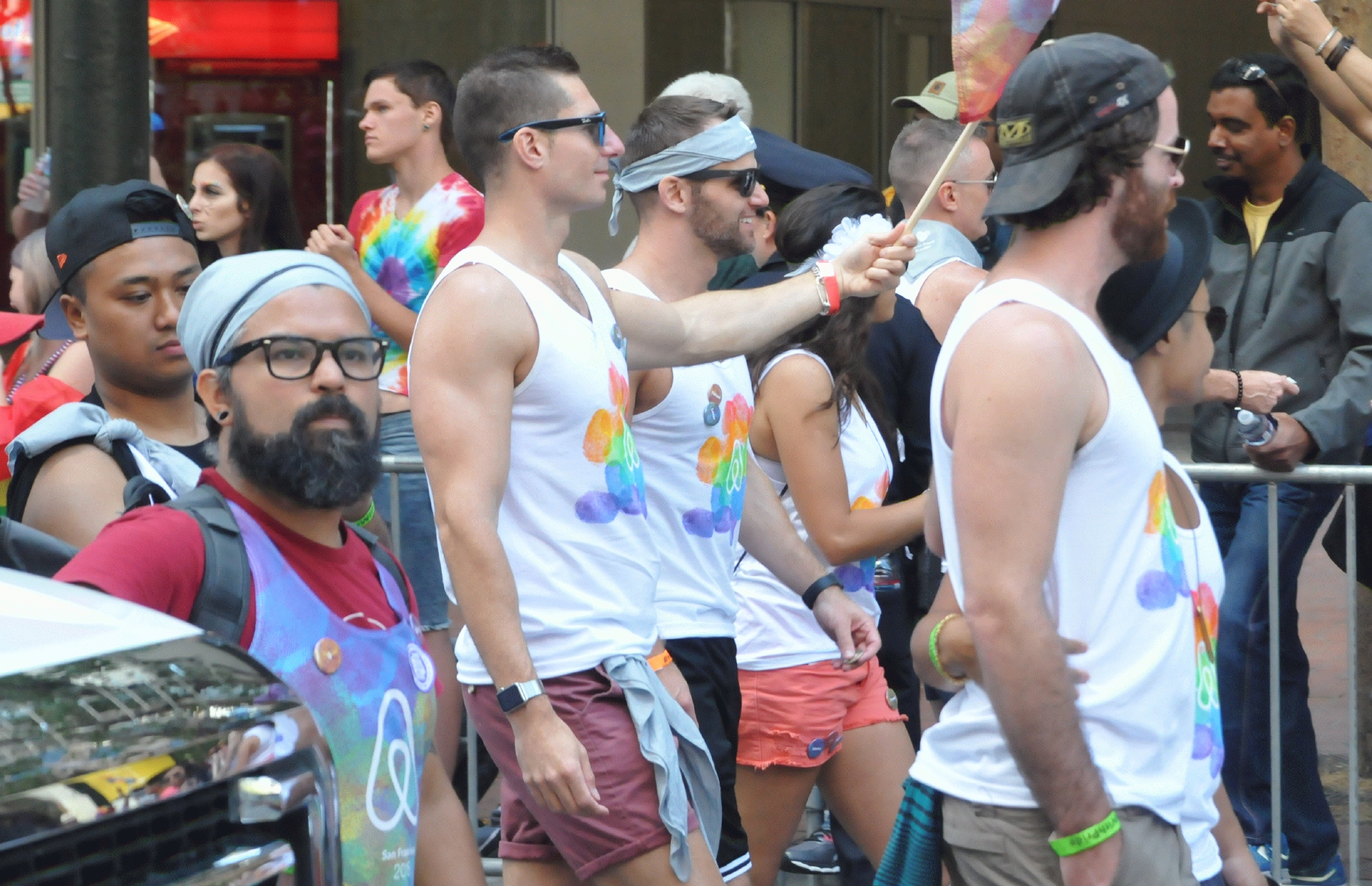 ./San_Francisco_Pride_Parade_20160626_113127_C16_5525.jpg