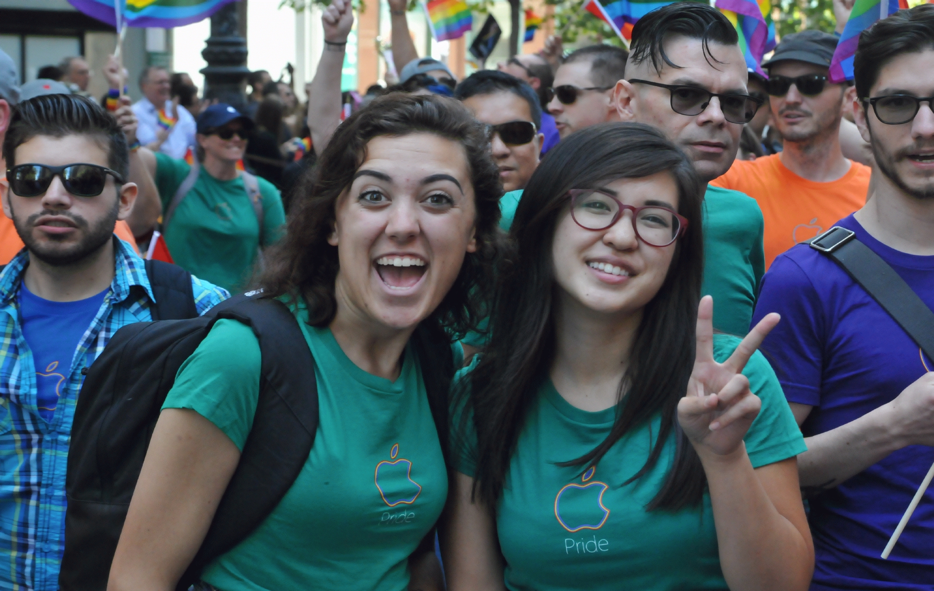 ./San_Francisco_Pride_Parade_20160626_114519_C16_5745.jpg