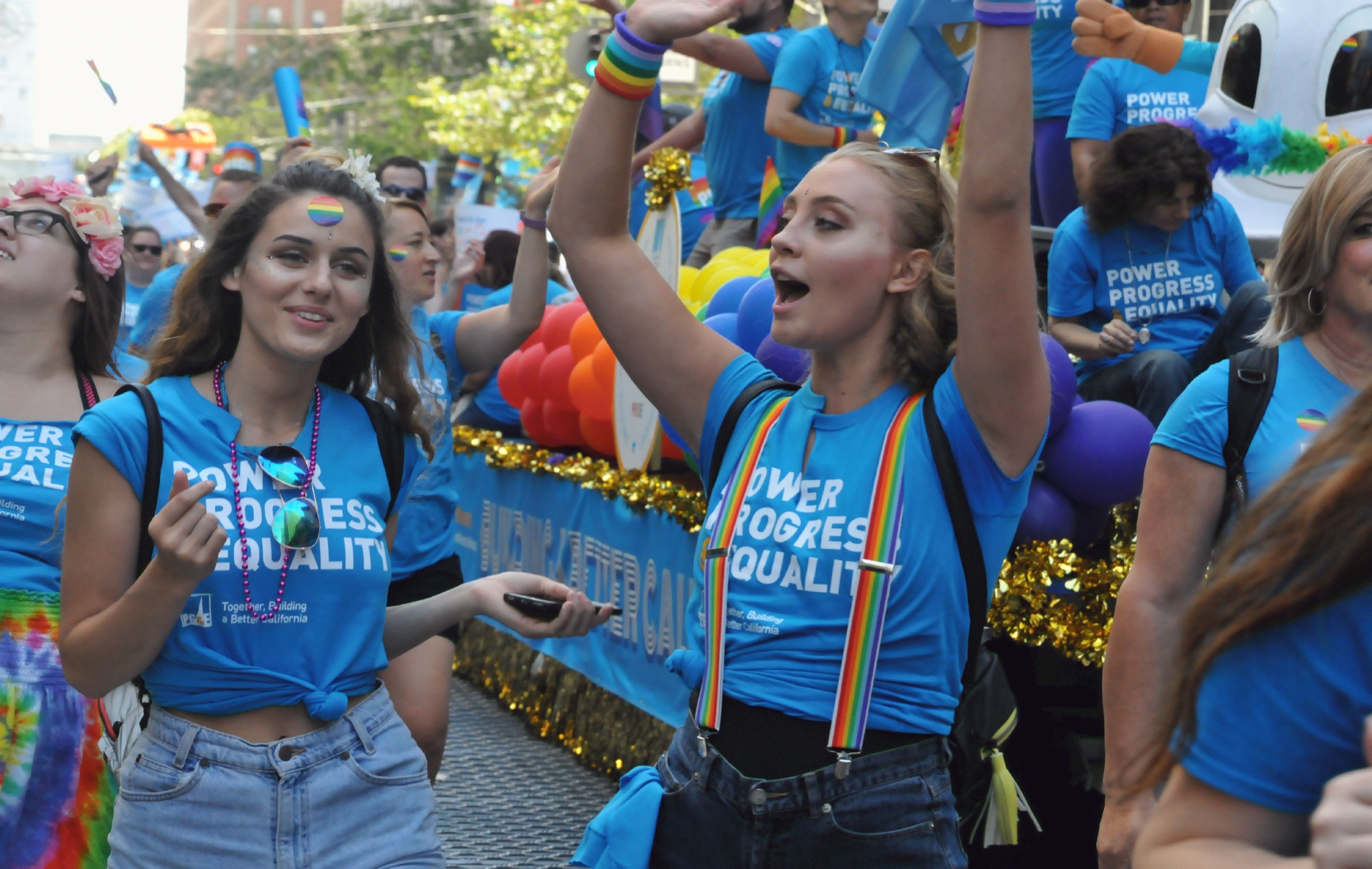 ./San_Francisco_Pride_Parade_20160626_112441_C16_5429.jpg