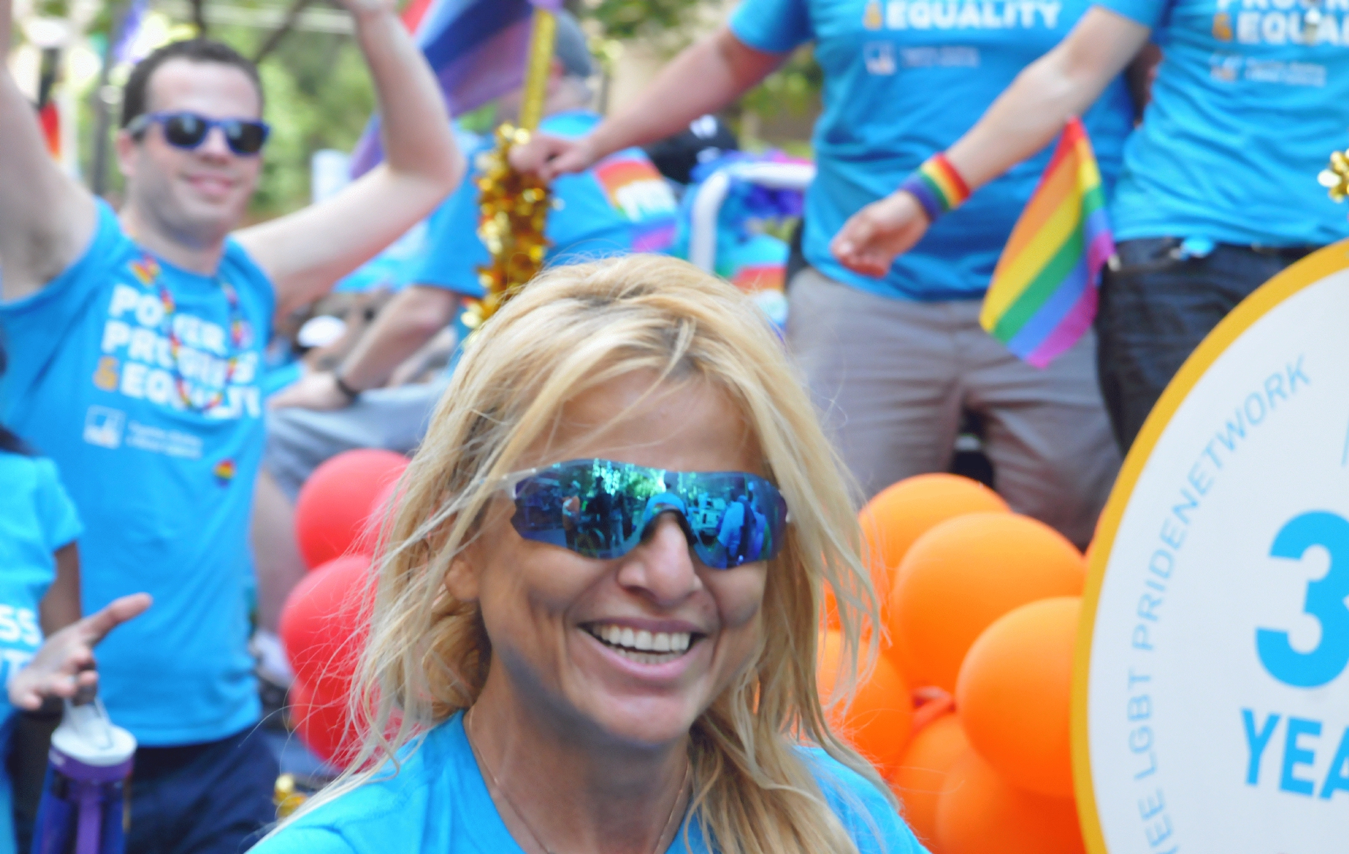 ./San_Francisco_Pride_Parade_20160626_112451_C16_5434.jpg