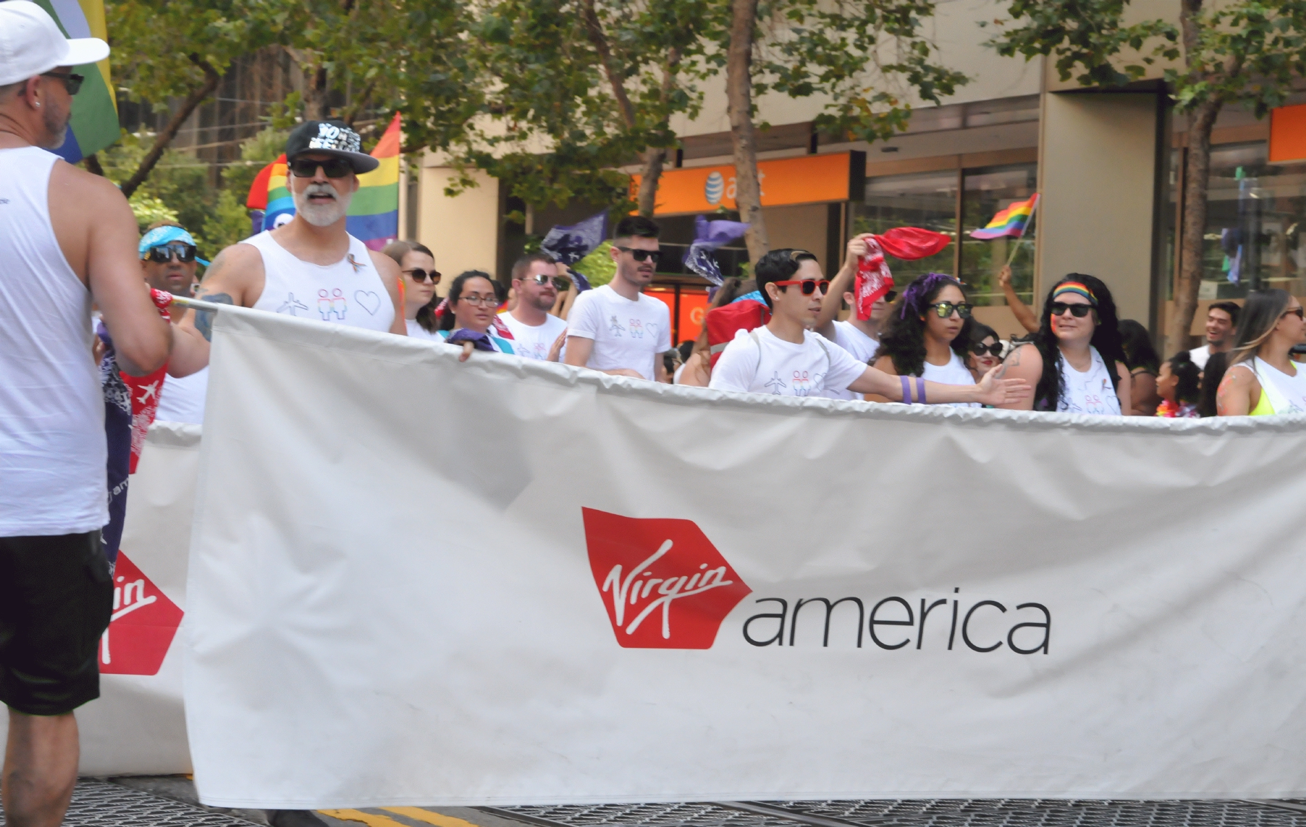 ./San_Francisco_Pride_Parade_20160626_110148_C16_5019.jpg