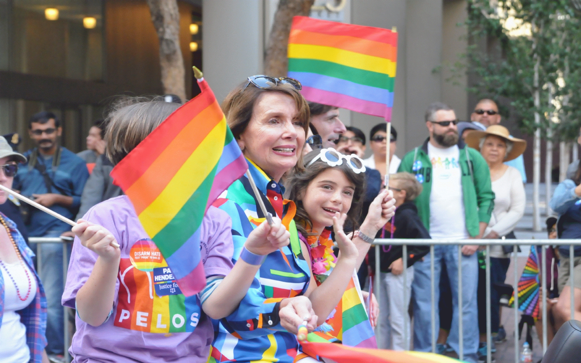 ./San_Francisco_Pride_Parade_20160626_110322_C16_5072.jpg