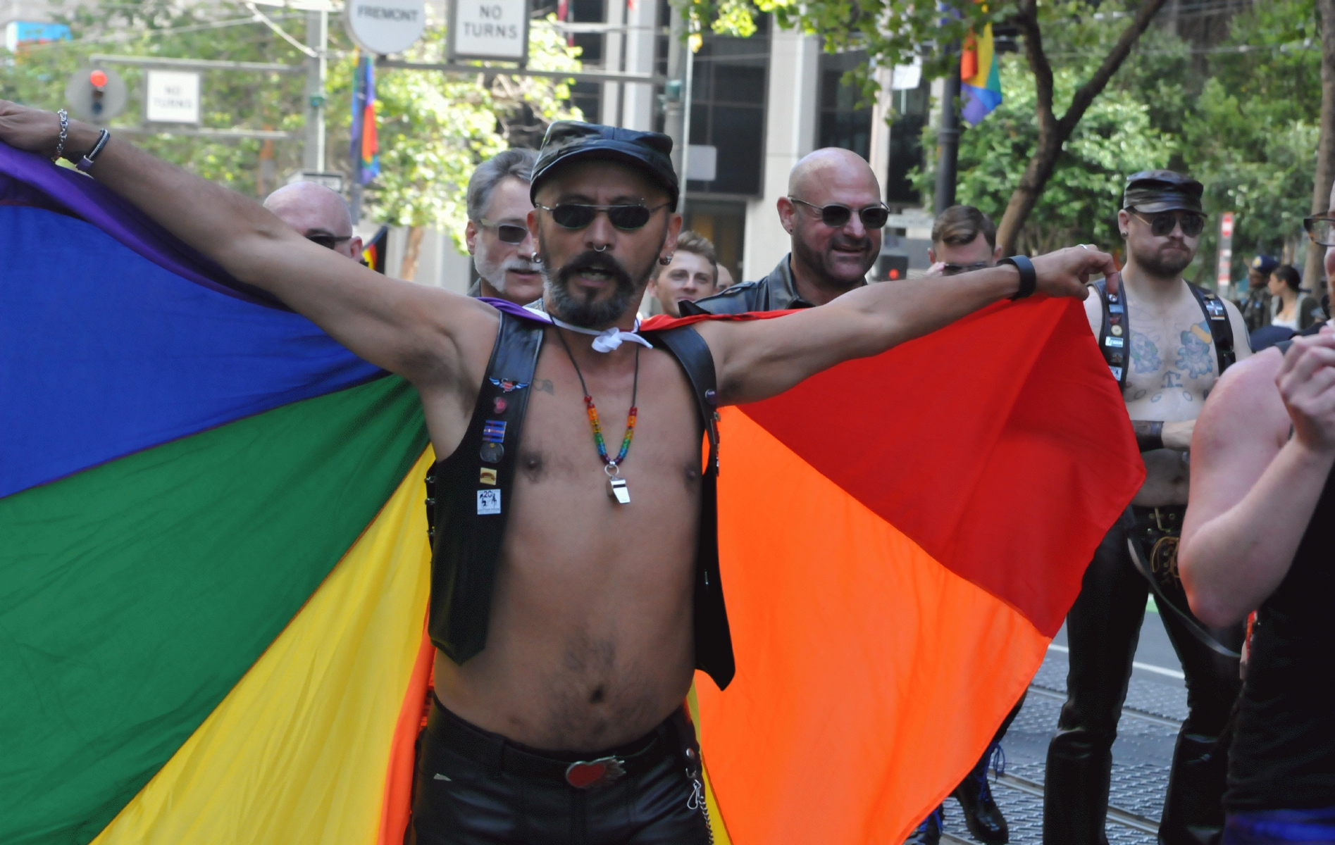 ./San_Francisco_Pride_Parade_20160626_105508_C16_4935.jpg