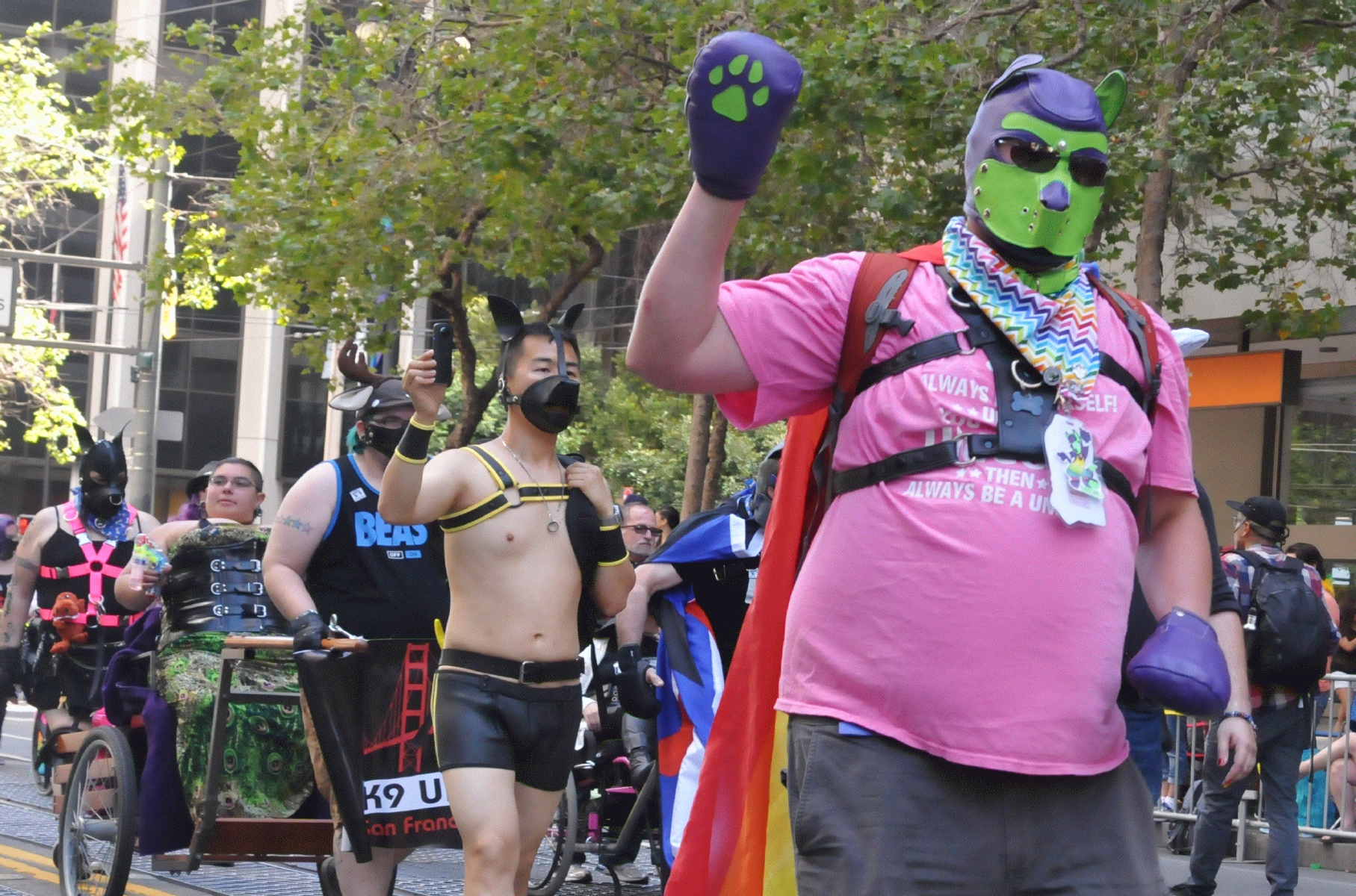 ./San_Francisco_Pride_Parade_20160626_105406_c16_4899.jpg