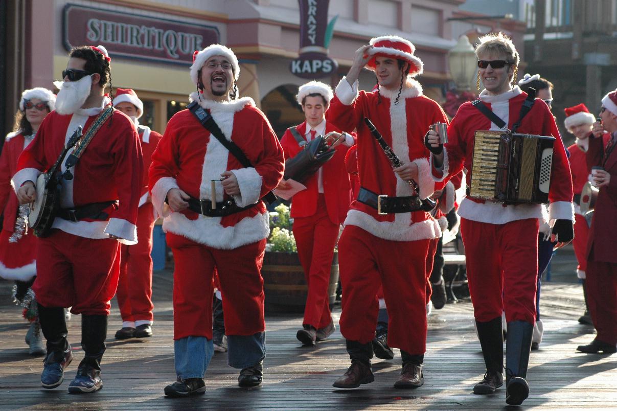 ./SFSantarchy2007_07_8564B.jpg