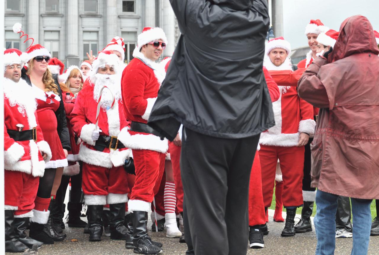 ./Santarchy20091212_08_115004_0551BCX.jpg