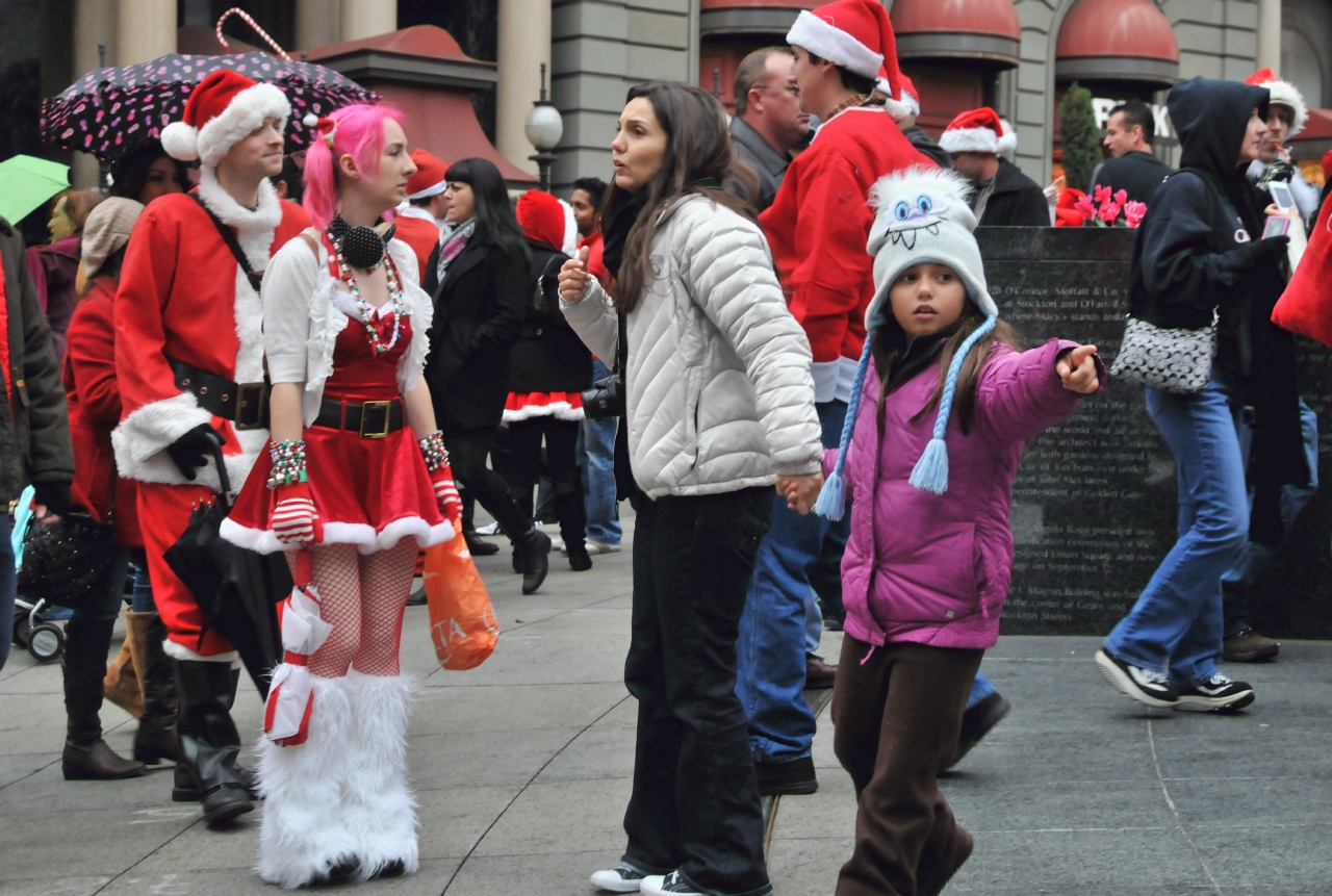 ./SantaCon_San_Francisco_20121215_120856_B12_8373.jpg