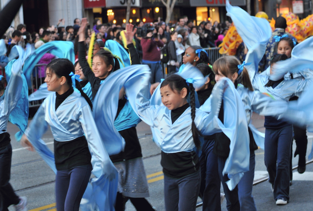 ./2013_Chinese_New_Year_Parade_San_Francisco_20130223_172754_B13_0366.jpg