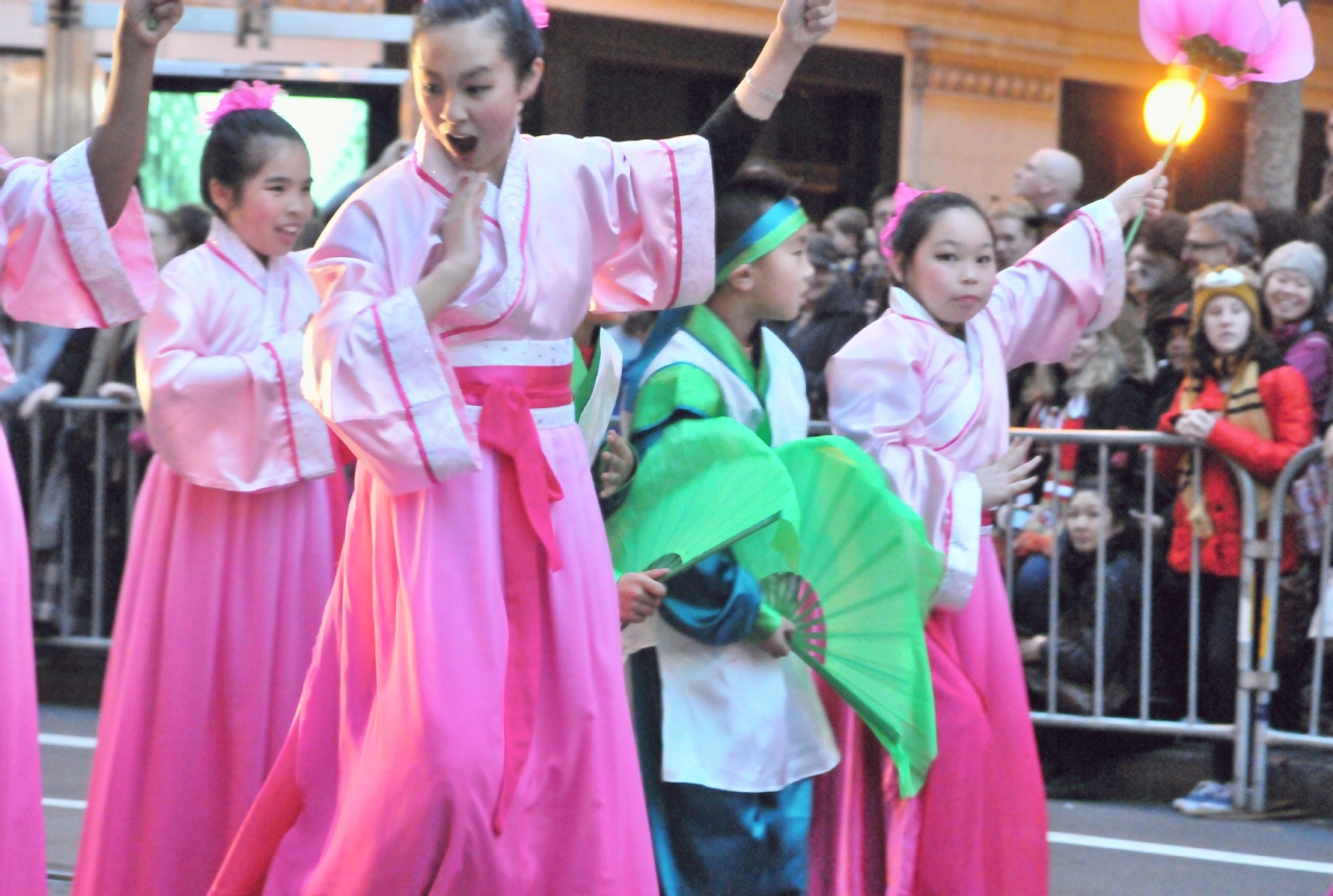 ./Chinese_New_Year_Parade_San_Francisco_20140215_173841_C14_0459.jpg