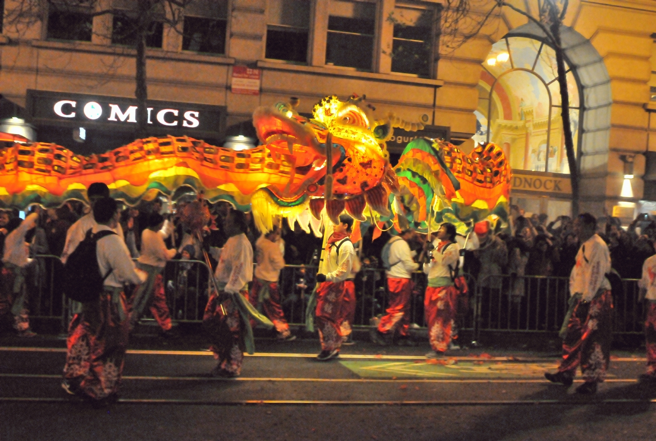 ./Chinese_New_Year_Parade_San_Francisco_20140215_193531_C14_1051.jpg