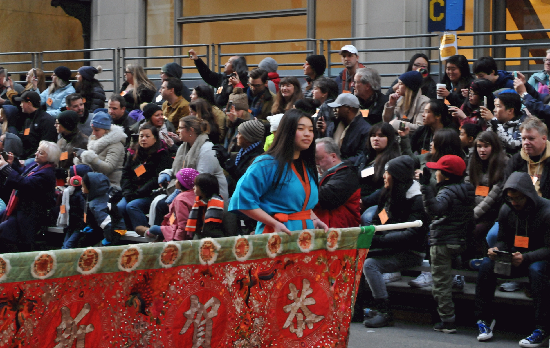 ./San_Francisco_Chinese_New_Year_Parade_20180224_184001_C18_1809.jpg