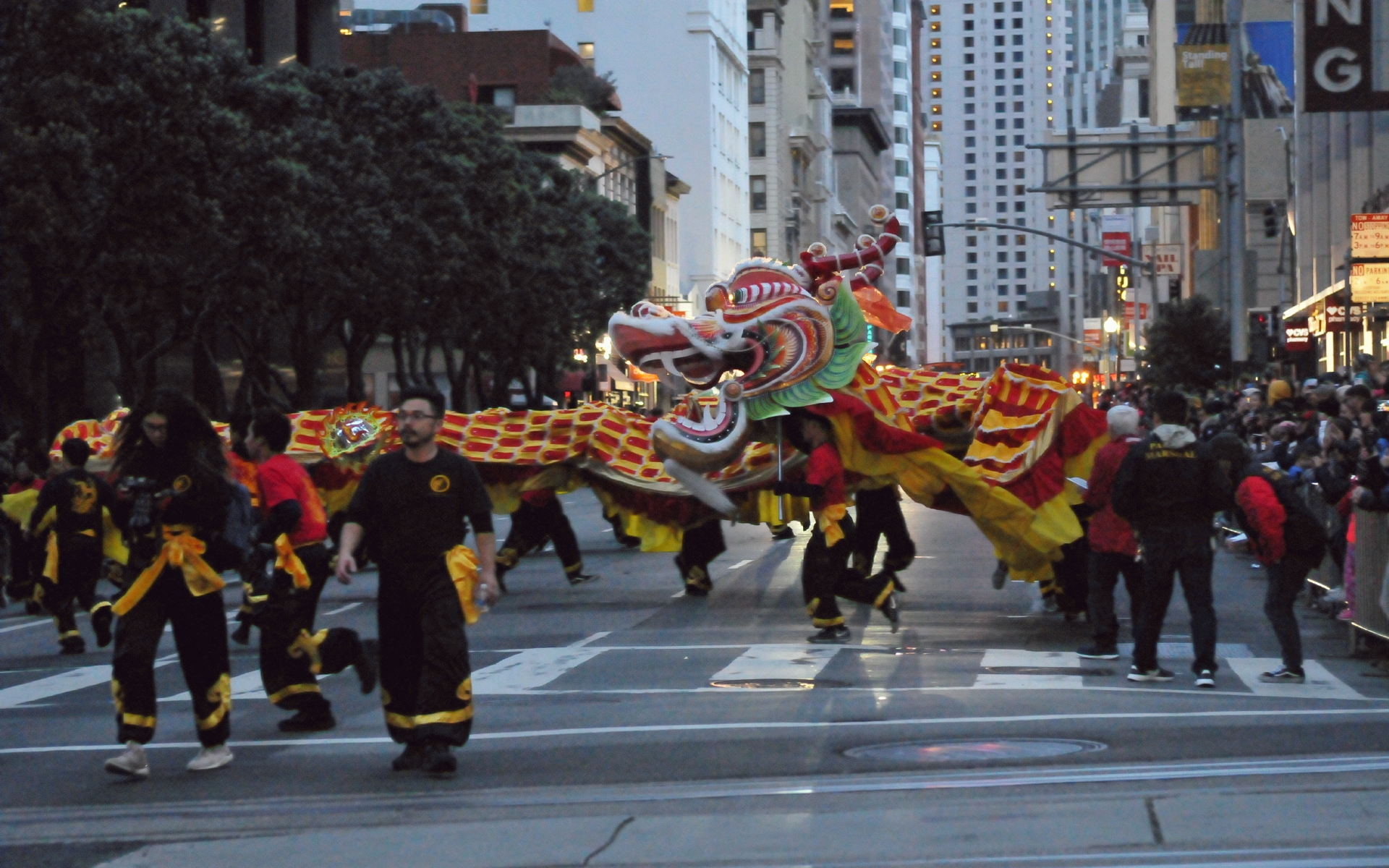 ./Chinese_New_Year_Parade_20190223_181538_C19_0336.jpg