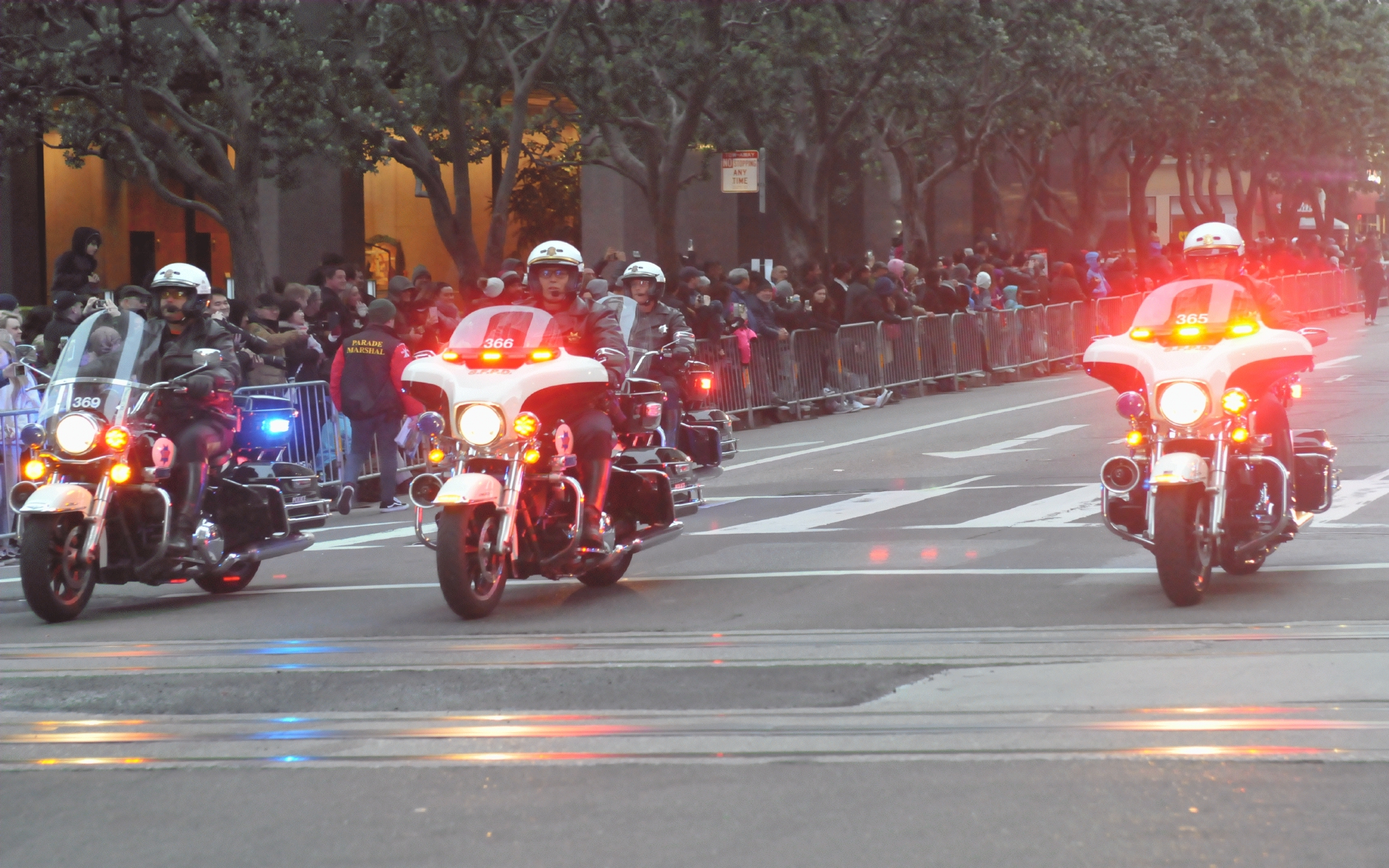 ./Chinese_New_Year_Parade_San_Francisco_20190223_183524_C19_0270.jpg