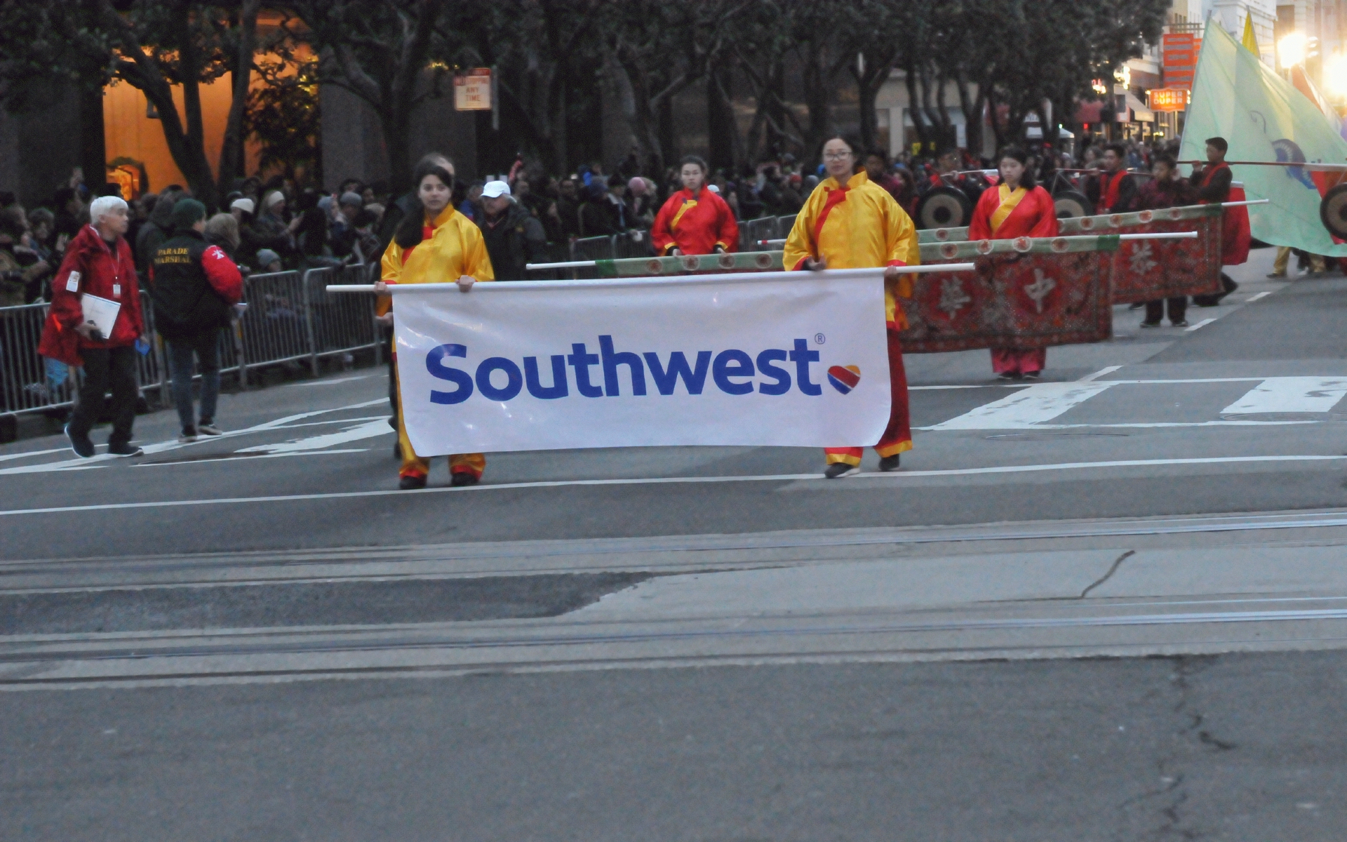 ./Chinese_New_Year_Parade_San_Francisco_20190223_184644_C19_0273.jpg