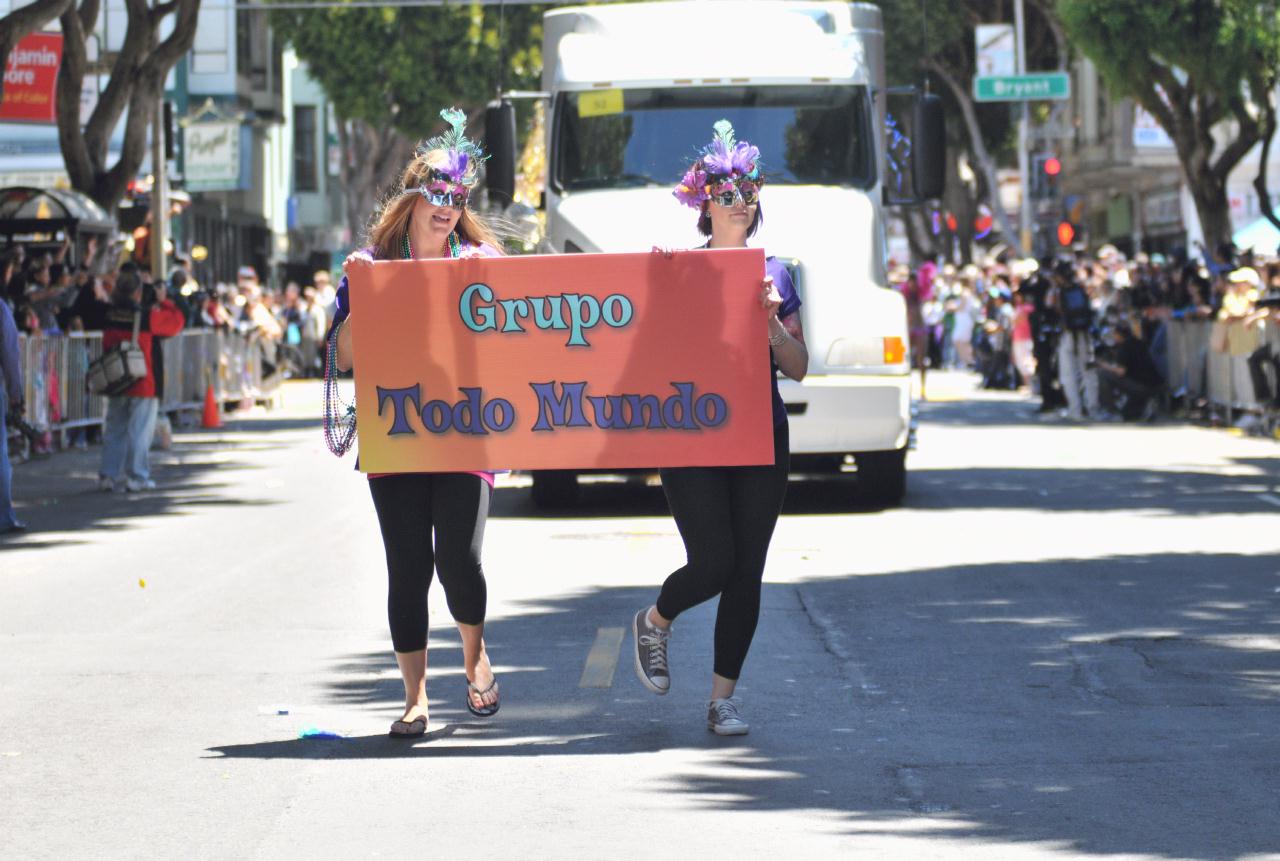 ./Banners_Carnival_Parade_20110529_114706_B11_5037.jpg