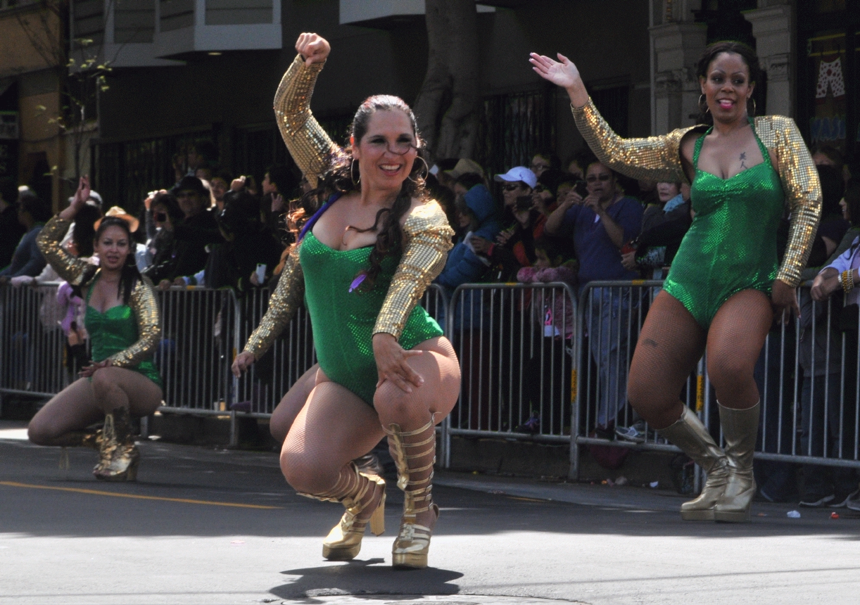 ./Carnival_Parade_San_Francisco_20130526_102957_B13_3750.jpg