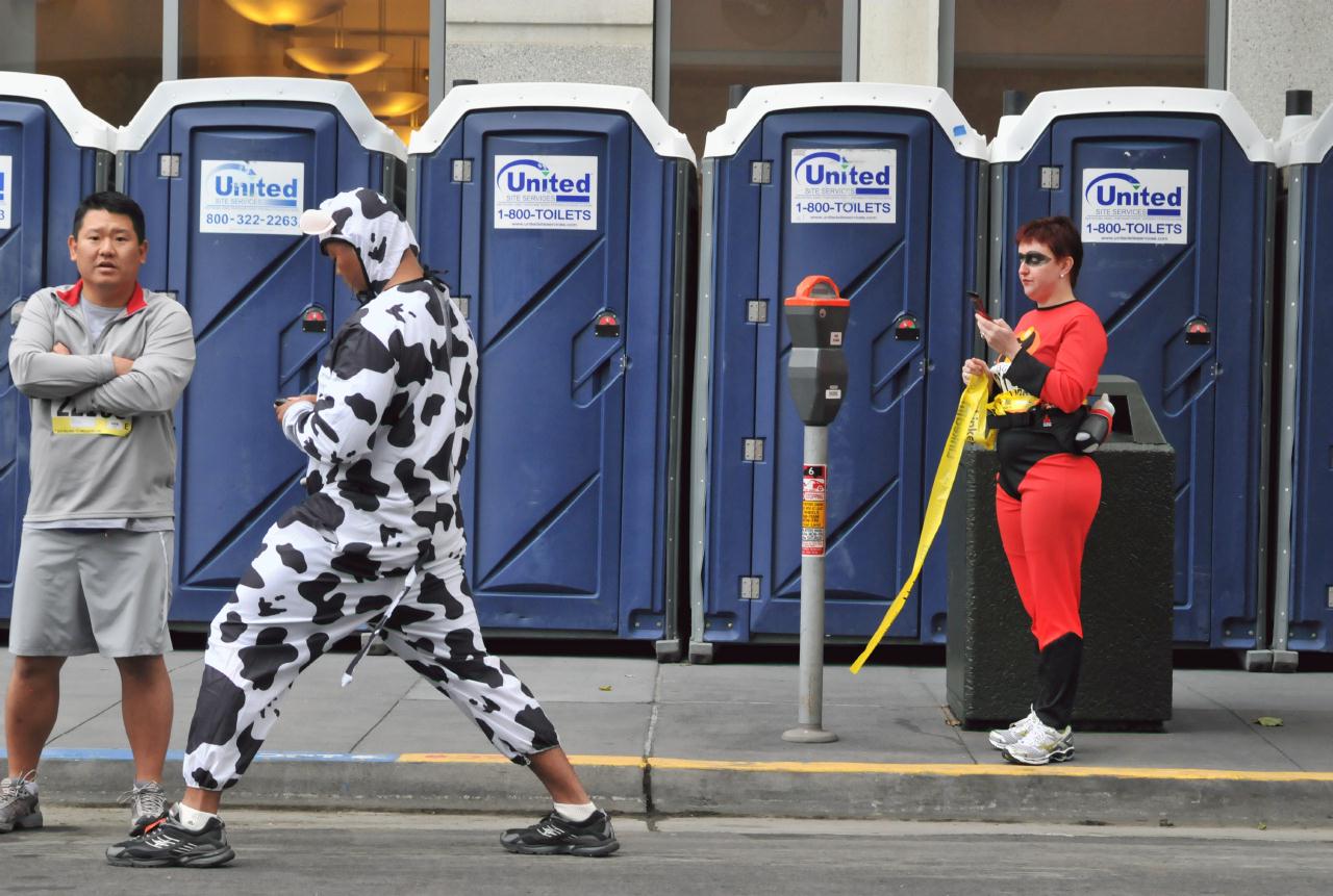 ./Bay_To_Breakers_SF_20100516_065850_4588BCX.jpg