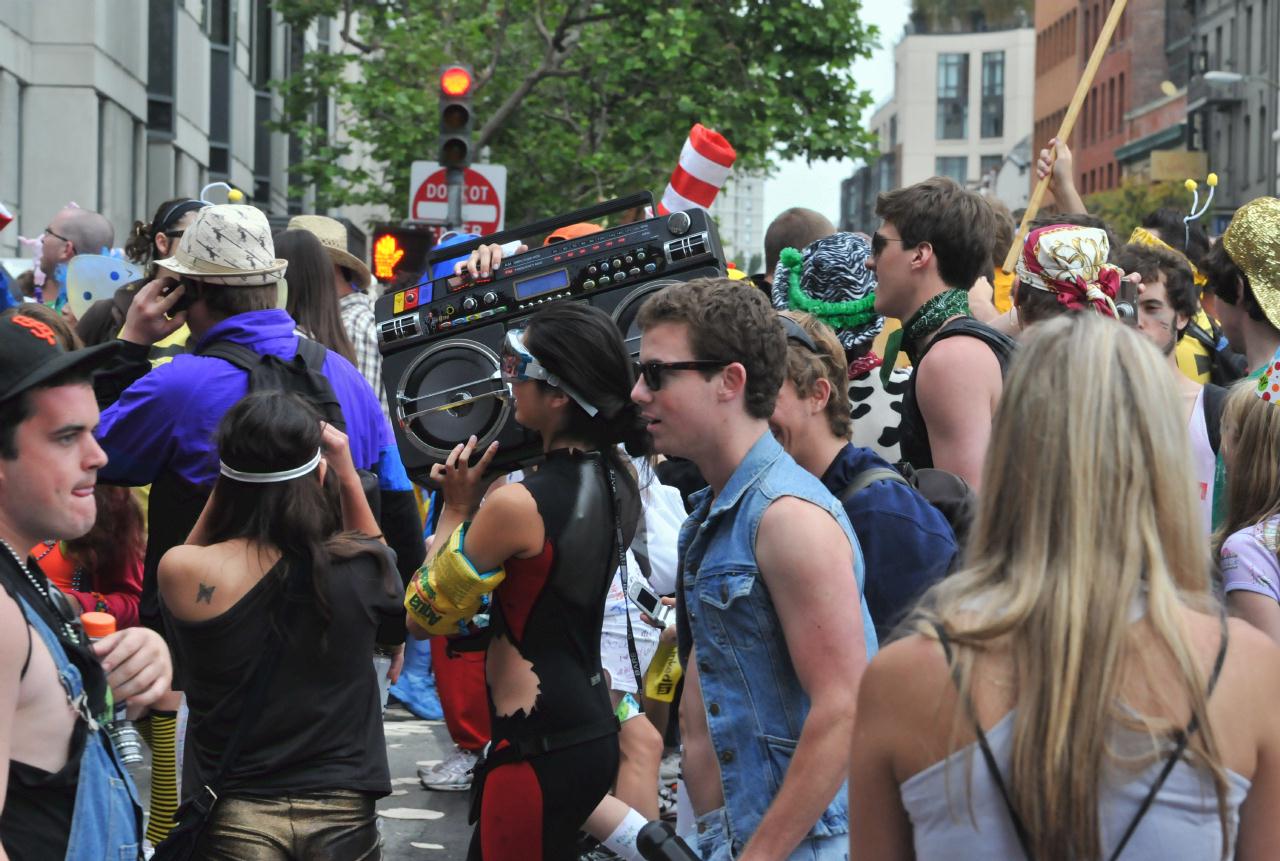 ./Bay_To_Breakers_SF_20100516_075548_4662BCX.jpg