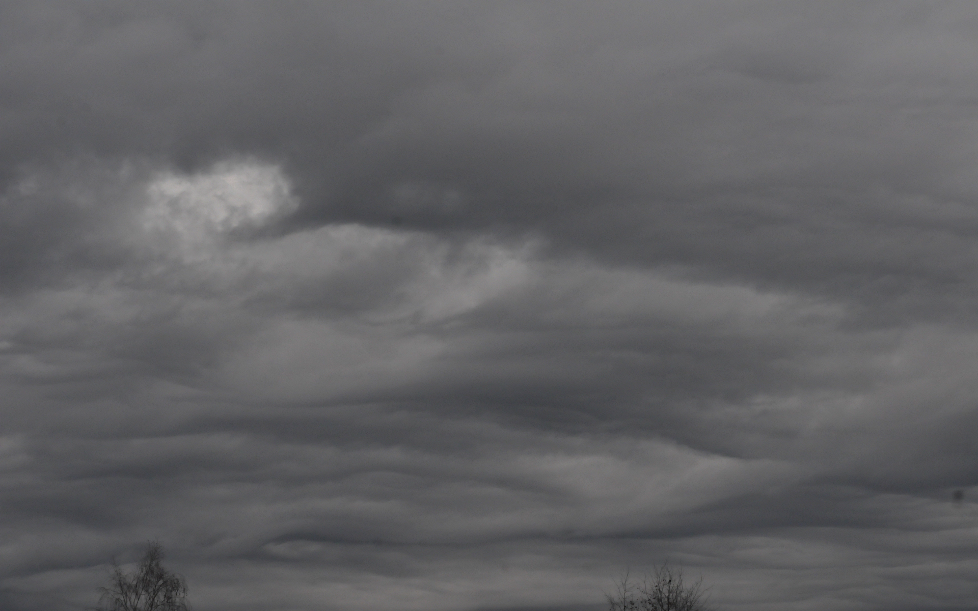 ./Storm_Clouds_20191118_150253_C19_6244.jpg