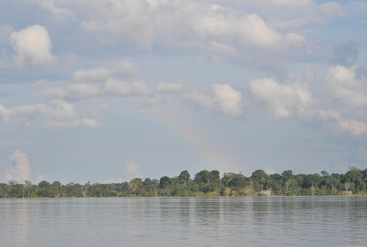 ./RainbowAmazonPeru20090407_170608_2583BCX.jpg