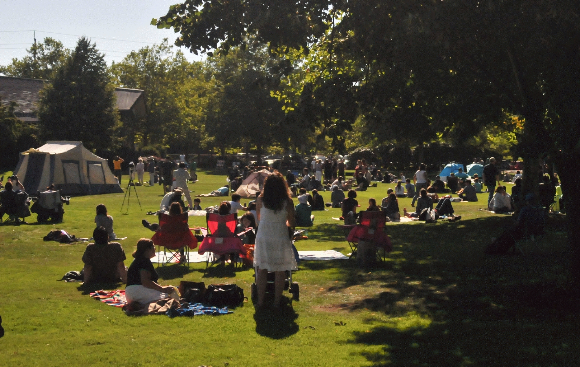 ./Solar_Eclipse_Salem_Oregon_Riverfront_Park_20170821_100458_C17_5071.jpg