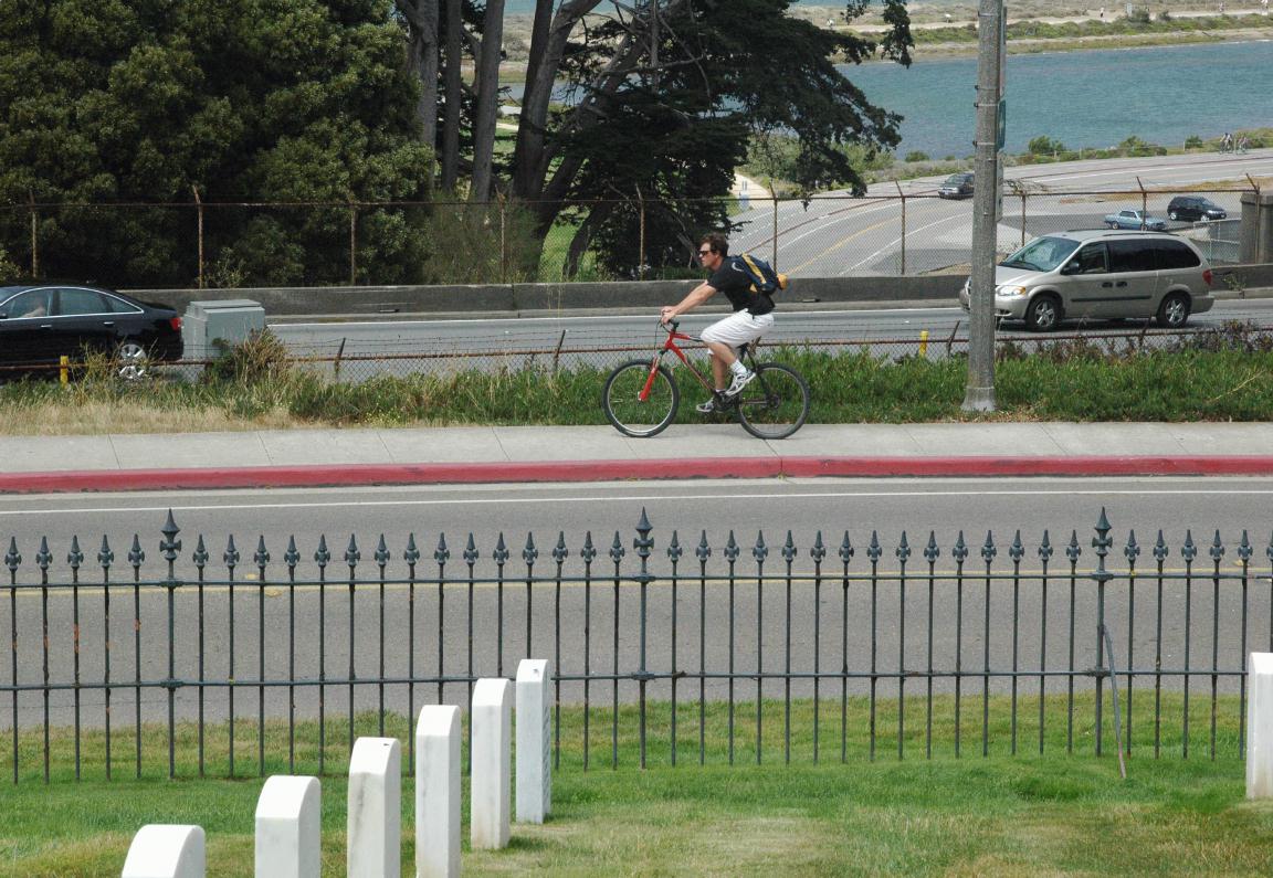 ./SFNatCemetery2007_16.jpg