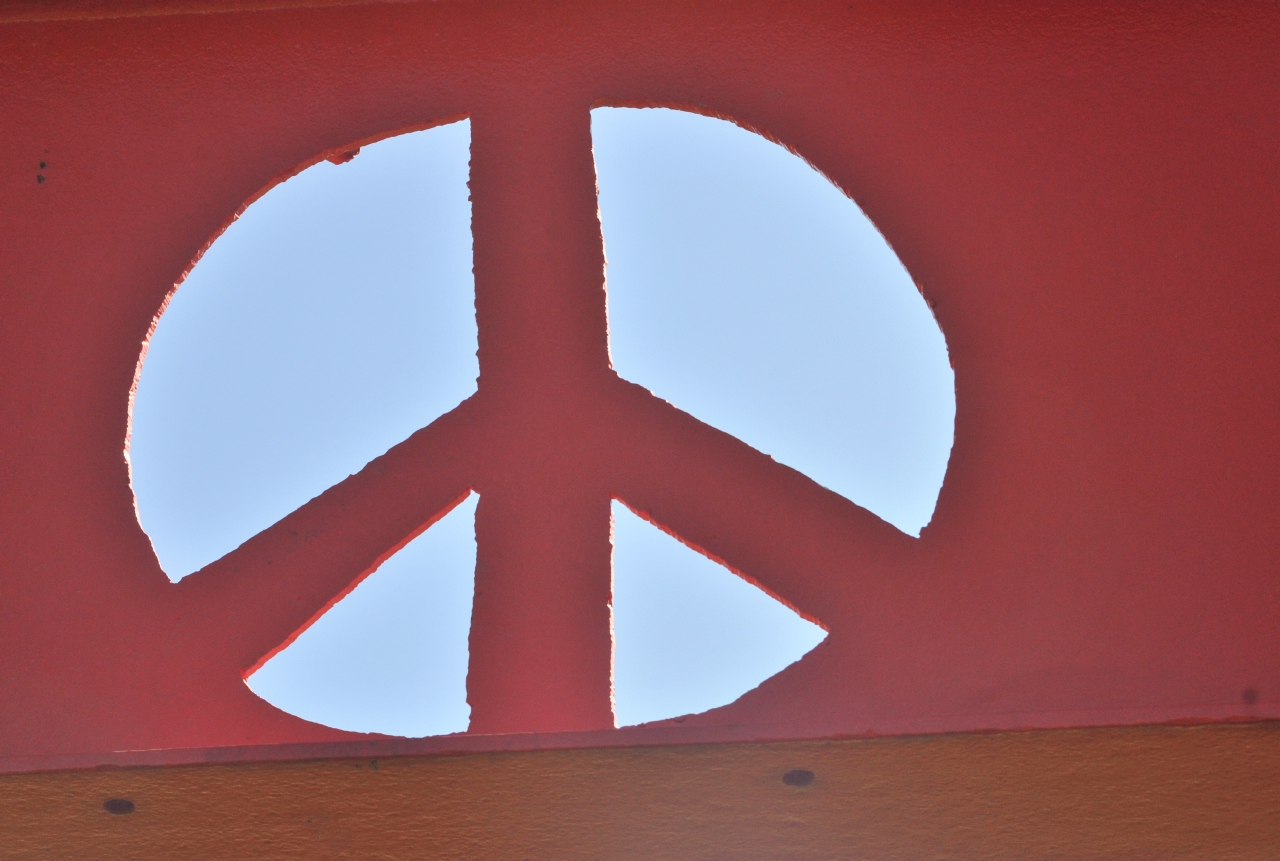 ./Peace_Symbol_20140223_132508_C14_1445.jpg