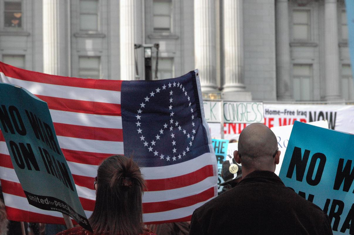 ./Peace_Symbol_20071027_091128_FlagSFProtest_9275T.jpg