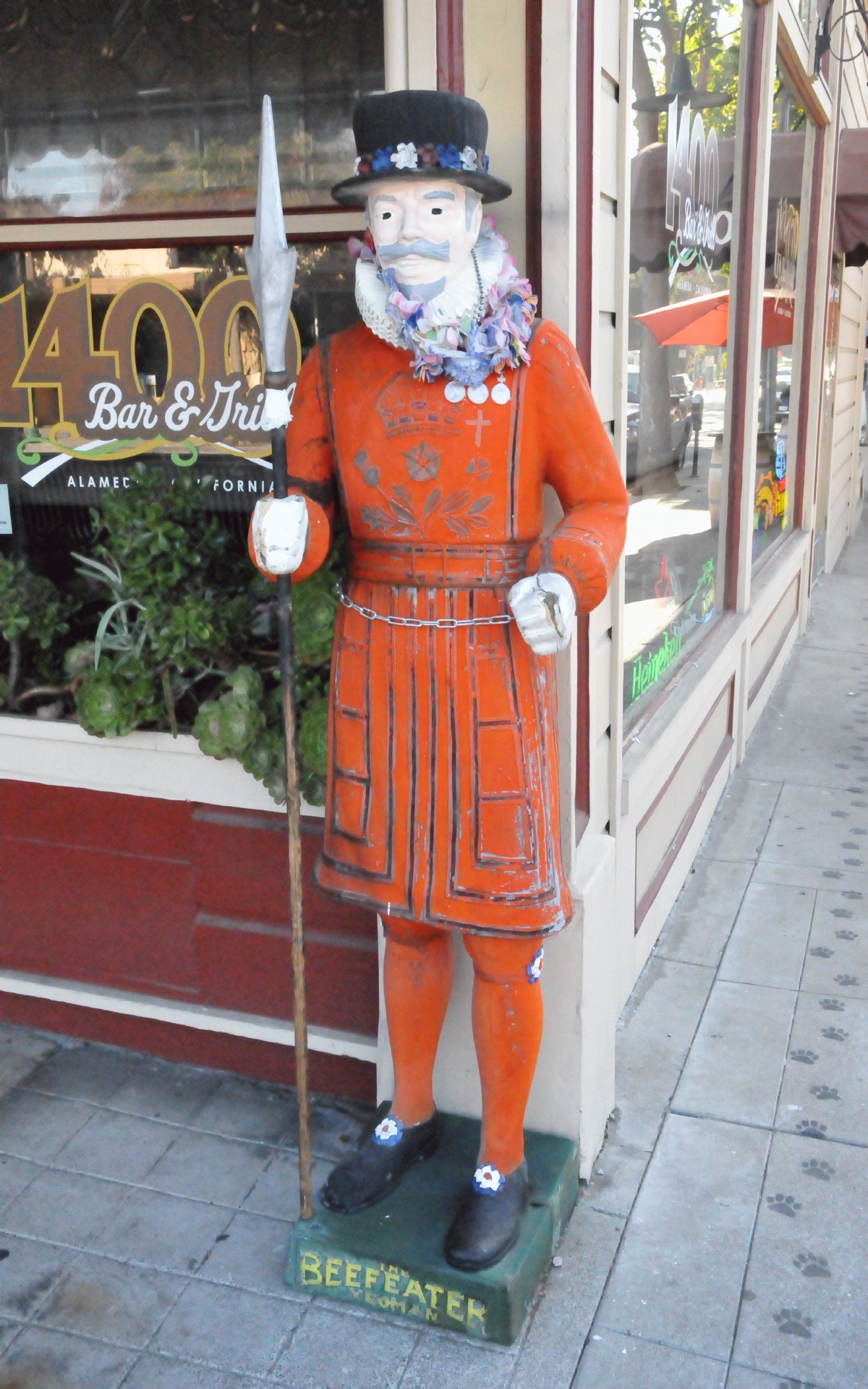 ./Beefeater_Artificial_Person_Alameda_20220804_085056_C22_1515.jpg