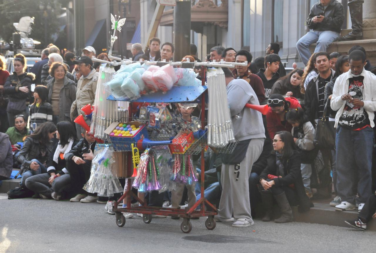 ./Hawker_Parade_20100227_165240_San_Francisco_Chinese_New_Year_Parade_TNT_7199.jpg