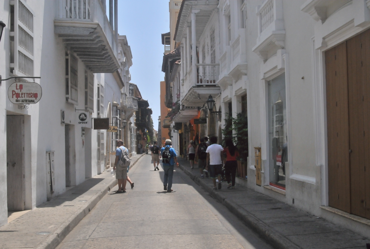 ./Colombia_20140505_125001_C14_2258.jpg