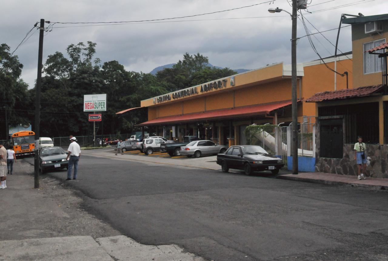 ./LaFortunaCostaRica20080912_26_4168BCX.jpg