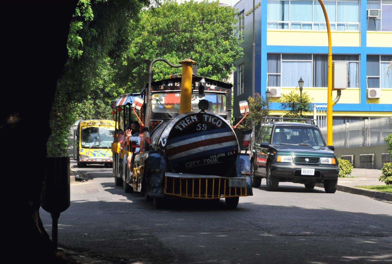 ./SanJoseCostaRica20080907_09_3158BCX.jpg