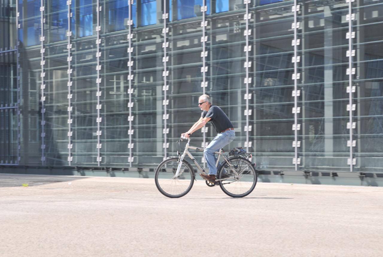 ./BicyclesKarlsruheDe20090524_155542_4711BCX.jpg