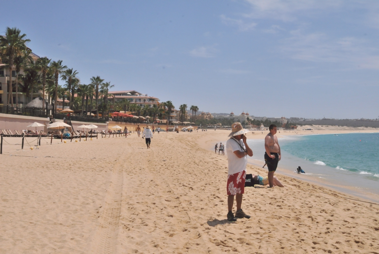 ./Cabo_San_Lucas_Mexico_20140513_113402_C14_3652.jpg