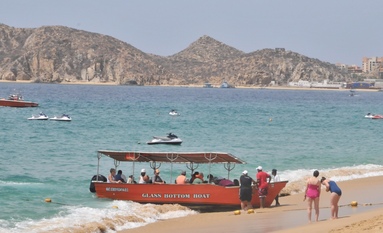 ./Cabo_San_Lucas_Mexico_20140513_113414_C14_3654.jpg