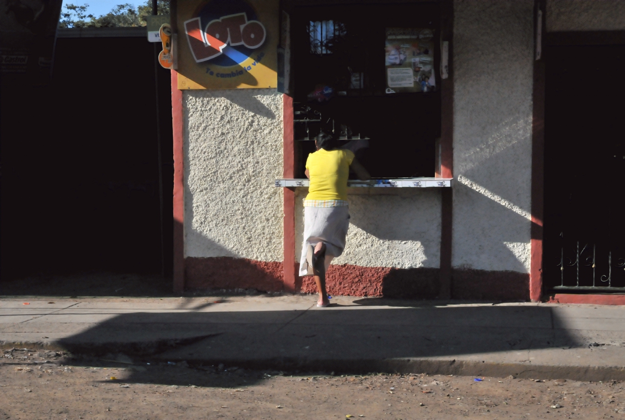 ./People_Of_Nicaragua_20111123_151022_B12_3093.jpg