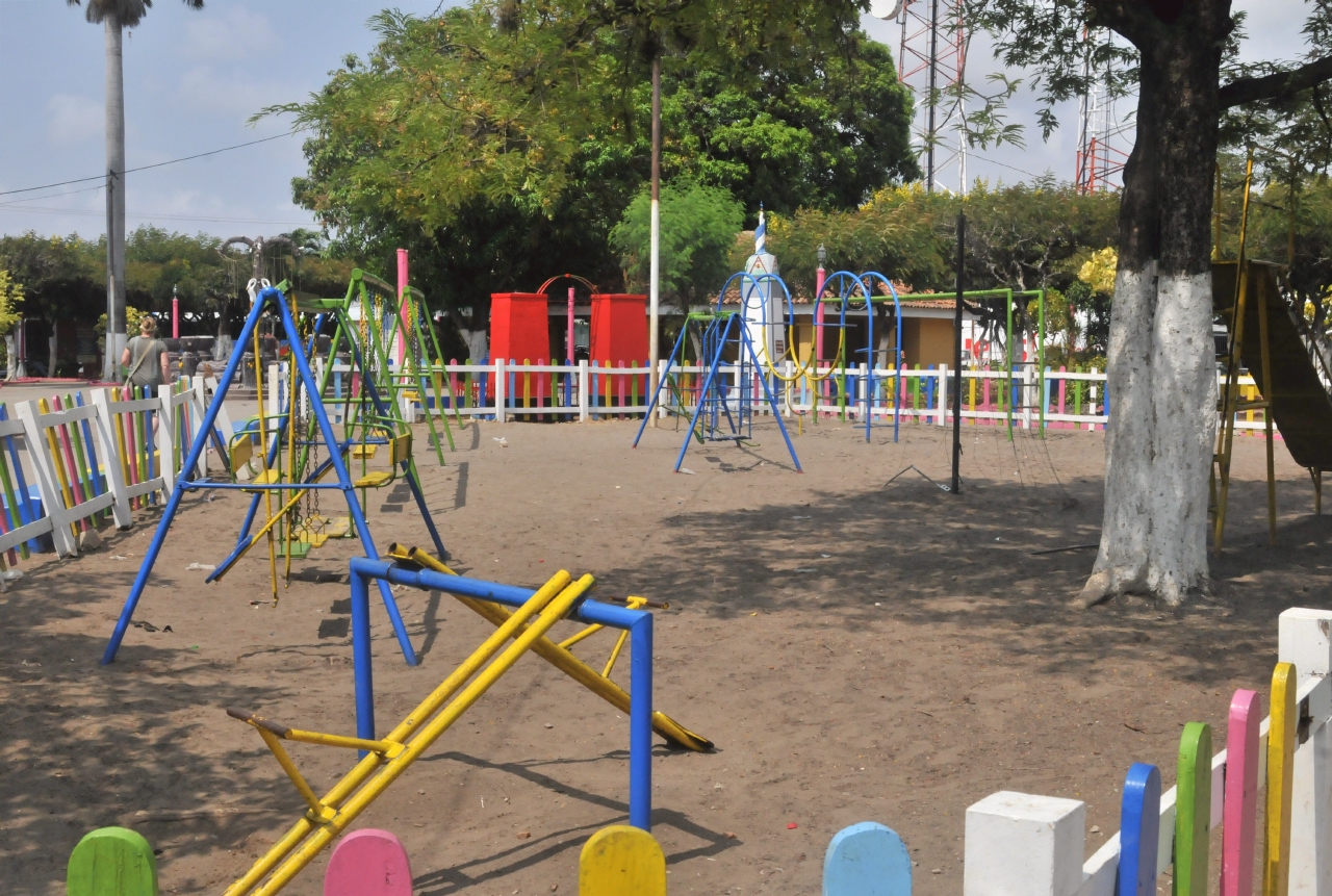 ./Rivas_Nicaragua_20140509_093625_C14_3217.jpg