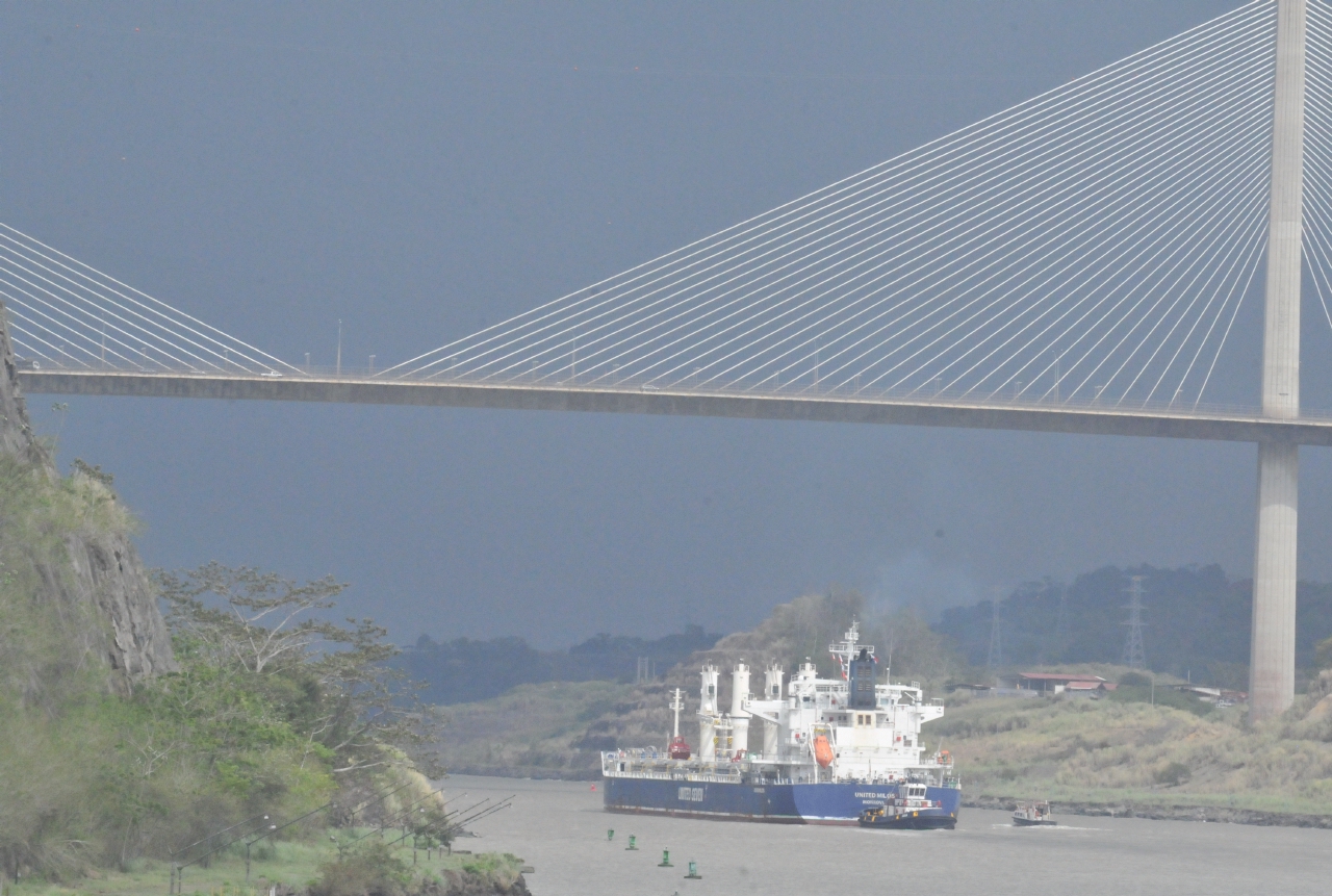 ./Panama_Canal_20140525_145445_T14_0760.jpg