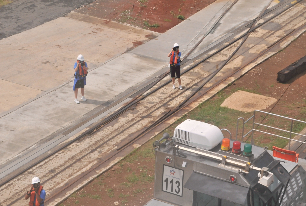 ./Panama_Canal_20140525_101000_C14_2539.jpg