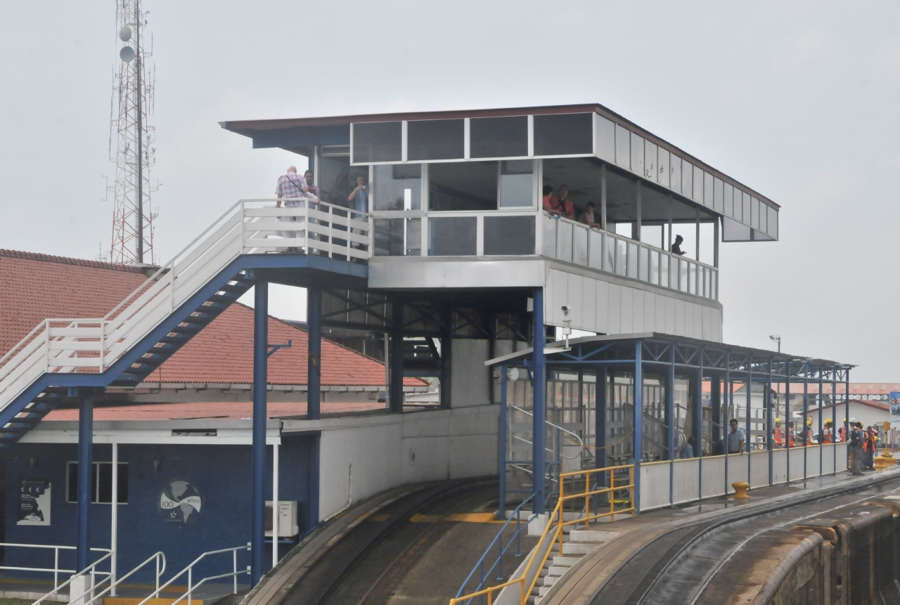 ./Panama_Canal_20140525_101534_C14_2554.jpg