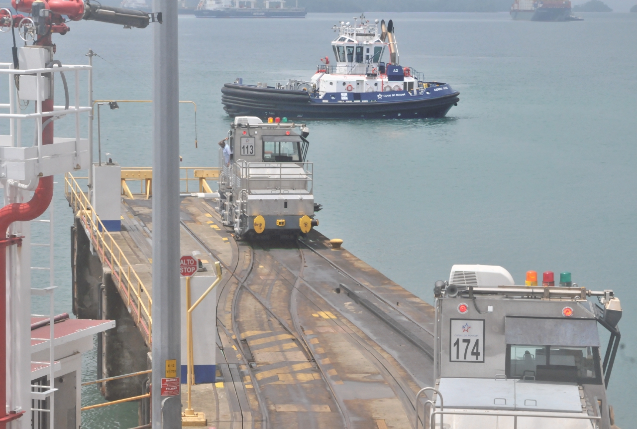 ./Panama_Canal_20140525_111121_C14_2610.jpg