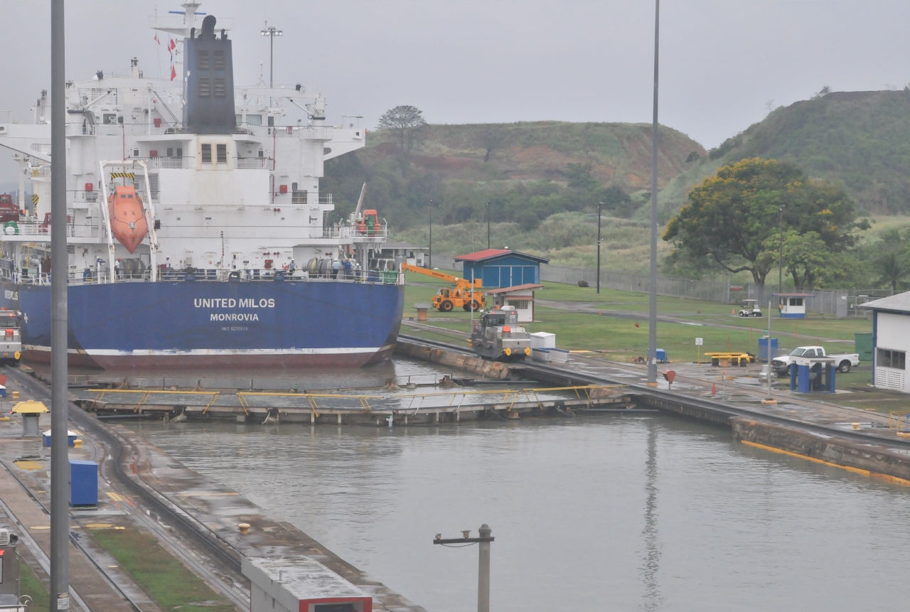 ./Panama_Canal_20140525_174415_C14_2844.jpg