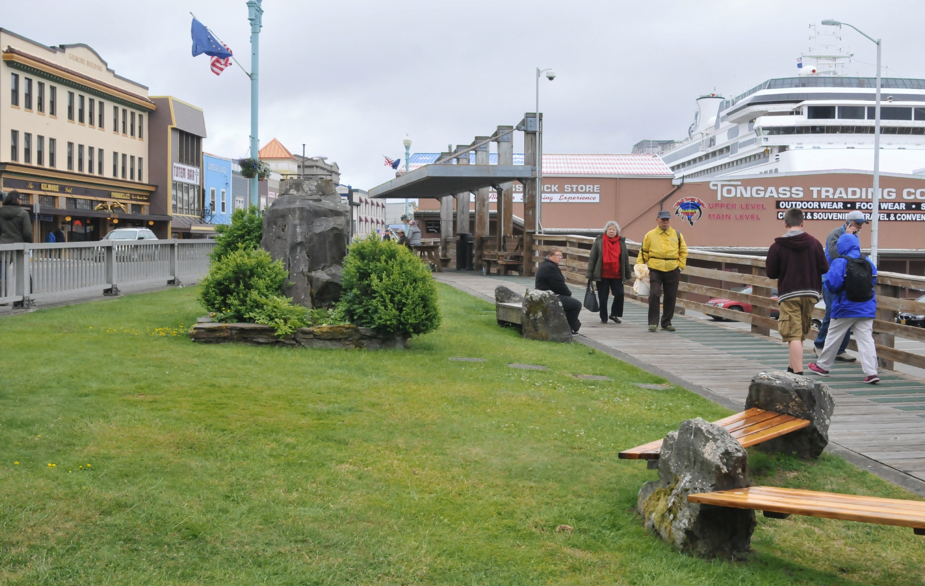 ./Ketchikan_Alaska_20150602_103140_C15_1597.jpg