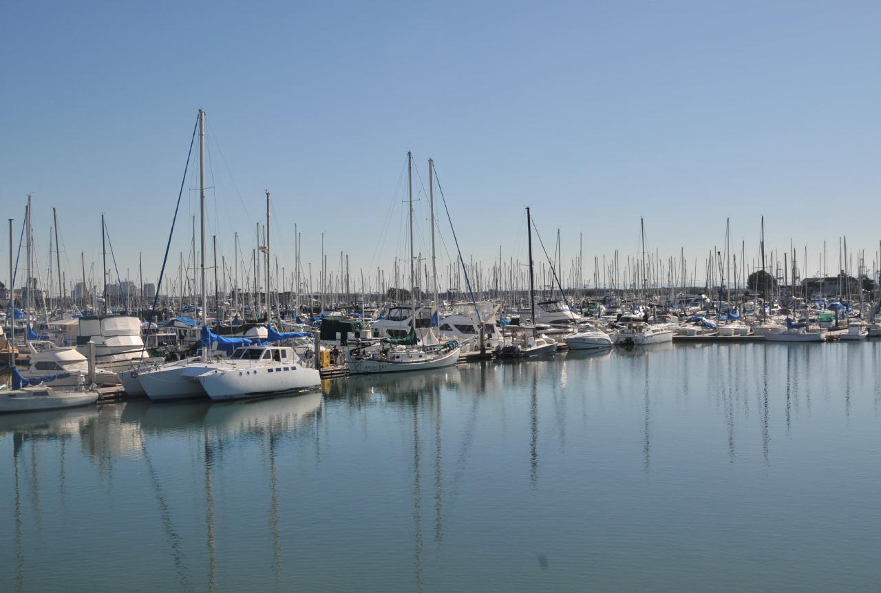 ./EmeryvilleMarina20090201_09_133242_8737BCX.jpg