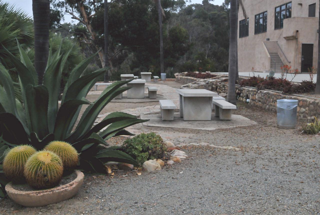 ./Old_Cactus_Garden_Balboa_Park_20101014_101008_BCY_0190.jpg