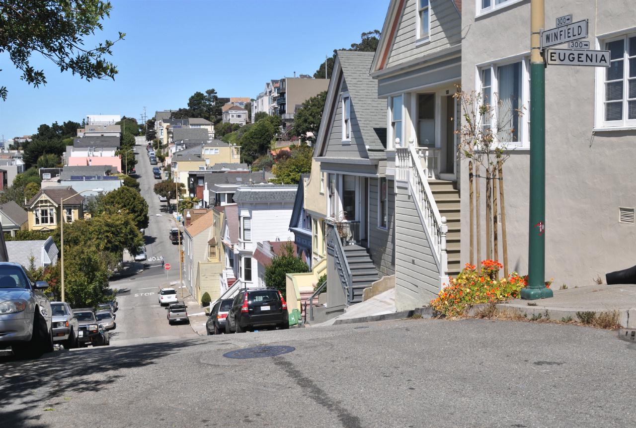 ./Stairways24BernalHeightsSF_21_20090805_145714_7737BCX.jpg